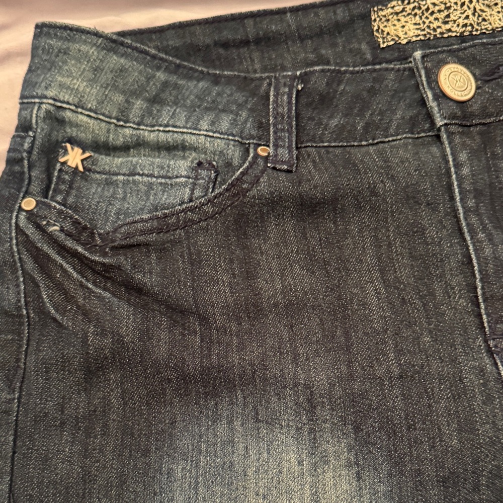 Kim Kardashian Stylish Dark Blue Jeans